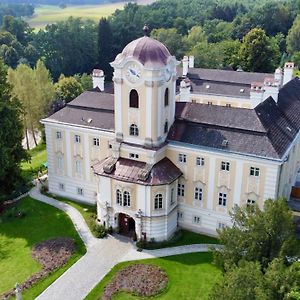 שלוס רוסנאו Schlosshotel Rosenau Superior Exterior photo