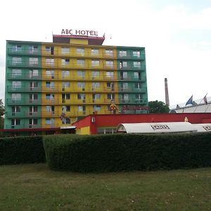 Abc Hotel ניטרה Exterior photo