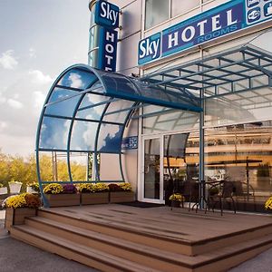 וליקו טורנובו Sky Hotel Exterior photo