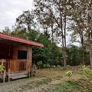Ban On Luai Sai ฝน Gar Deen Exterior photo