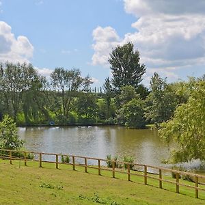 Finchingfield Lake House Cottage Exterior photo