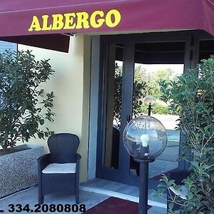 פארמה Residence Albergo Self Check-In Exterior photo