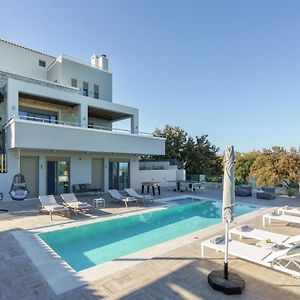 Tria Monastiria Free Breakfast At Oak Luxury Villa With Heated Pool, Playground And Pool Table Exterior photo