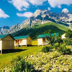 Mazeri Ushba Cottages Exterior photo