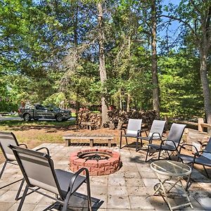 הוילה Roscommon Higgins Lake Getaway With Fire Pit, Walk To Beach! Exterior photo