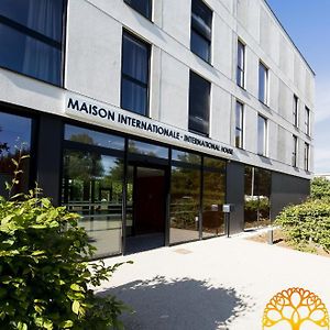 אפרטהוטל Adonis Dijon Maison Internationale Exterior photo