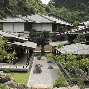 מלון Cam Pha Yoko Onsen Quang Hanh Exterior photo