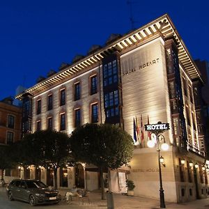 וייאדוליד Hotel Mozart Exterior photo