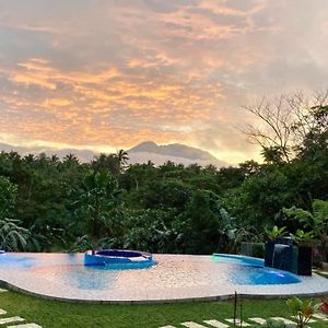 Lucban Balai Banahaw Vacation Farm And Private Resort Exterior photo