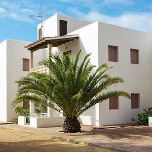 פלאיה מיג'ורן Apartamentos Escandell - Formentera Vacaciones Exterior photo