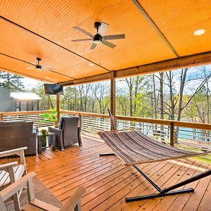 Fair Play Townville Lake House With Private Dock, Kayaks! Exterior photo