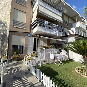 הוילה דורס Apartamenti Singolo Kompleksi Lura 3 Exterior photo