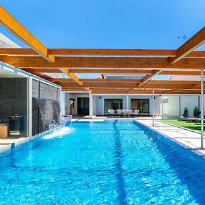 אורם Whome Hideaway Luxury Family Villa W/ S-Pool & Ac Exterior photo