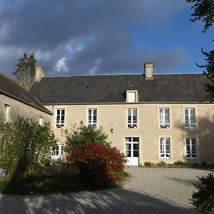 לינה וארוחת בוקר Mandeville-en-Bessin Domaine De La Cour Vautier Exterior photo