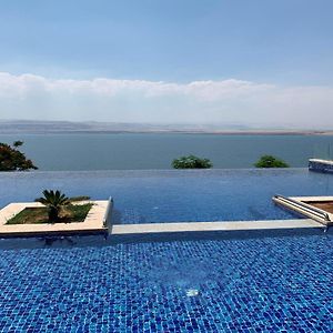 Sweimeh Samarah Dead Sea Resort Apartment With Sea View Fp4 Traveler Award 2024 Winner Exterior photo