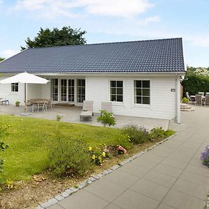 Hornbæk New And Cosy House Near Beautiful Beach And Nature Exterior photo