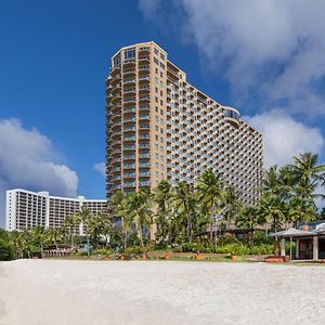 טומון Dusit Beach Resort Guam Exterior photo