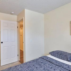 YYC 2Bedroom Suite W/ Great Access Into & Out The City - 7818 Exterior photo