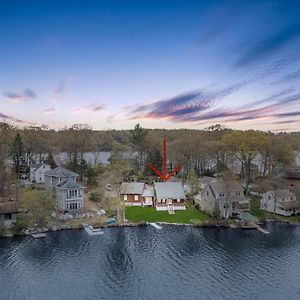 הוילה East Hampton Waterfront Lake House Exterior photo