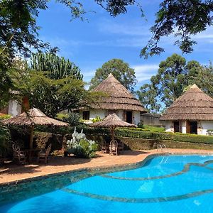 Masaka Banda Lodge Exterior photo