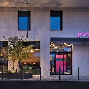 מלון Moxy Rapperswil Exterior photo