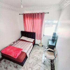 Tranquil Rental Rooms In אגאדיר Exterior photo