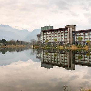 אמיישאן Le Meridien Emei Mountain Resort Exterior photo