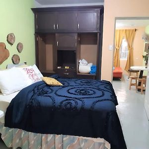 Chimaltenango Comfy Furnished Private Apartment.Netflix/Internet Exterior photo