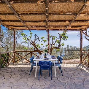 מסה לוברנסה Villa Rusinella Minimalist Retreat With Sea Views Exterior photo