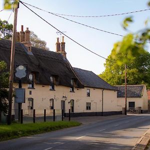 Hockwold cum Wilton Breckland Thatched Cottage Exterior photo