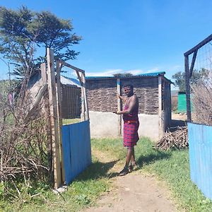 Sekenani Maasai Homestay Camping Exterior photo