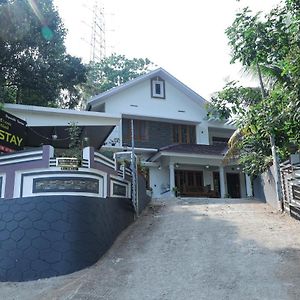 Chillithodu Moody Moon Residential Home Stay Exterior photo