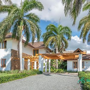 פונטה קאנה Perfect Getaway 4Br Villa At Las Palmas Cap Cana Exterior photo