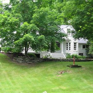 Clinton Corners B&B On Seven Acres With Private Bed & Bath Exterior photo