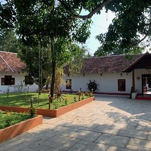 מלון Māla Abaamtharavadu Exterior photo