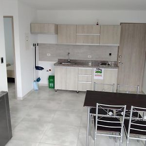 דירות Apartamento 302 יופאל Exterior photo