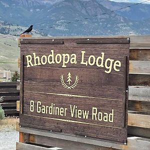 גרדינר Rhodopa Lodge At Yellowstone Exterior photo