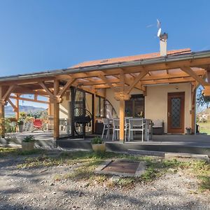 דירות Saint-Julien-en-Champsaur Vacances La Montagne Exterior photo