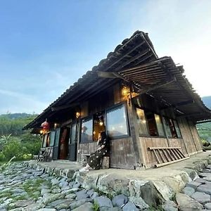 Na Giao Lung Muoi Homestay Exterior photo