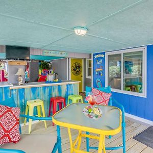 מירטל ביץ' Colorful Murrells Inlet Gem With Outdoor Space! Exterior photo