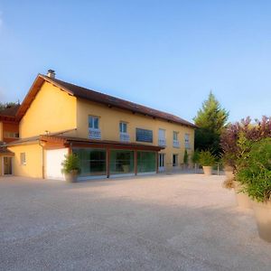 דירות Montferrat  Domaine Chloe Du Lac Exterior photo