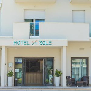 סוטומרינה Hotel Sole Exterior photo