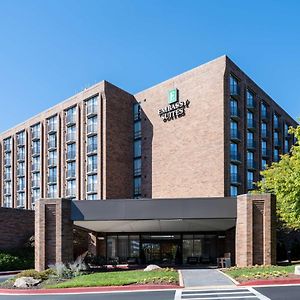 Embassy Suites Baltimore - North/האנט ואלי Exterior photo