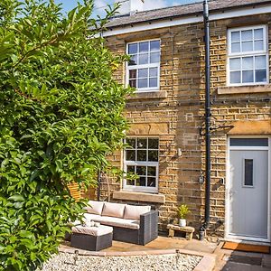 Clayton West Yorkshire Cottage Exterior photo