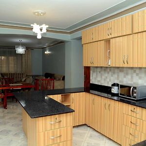 קמפאלה Exciting Lovely 2- Bedroom Unit Exterior photo