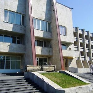 לוצק Hotel Profspilkovyi Exterior photo