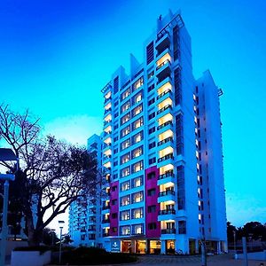 Royal Orchid Suites Whitefield העיר בנגלור Exterior photo