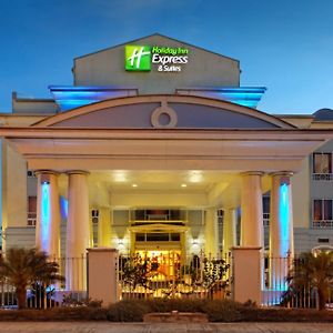 Piarco Holiday Inn Express Trincity, An Ihg Hotel Exterior photo