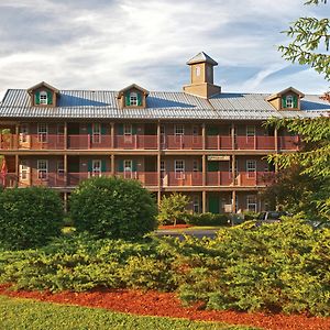 לי Holiday Inn Club Vacations Oak N Spruce Resort In The Berkshires An Ihg Hotel Exterior photo