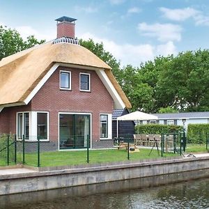 Idskenhuizen Beautiful Villa With Enclosed Garden Exterior photo